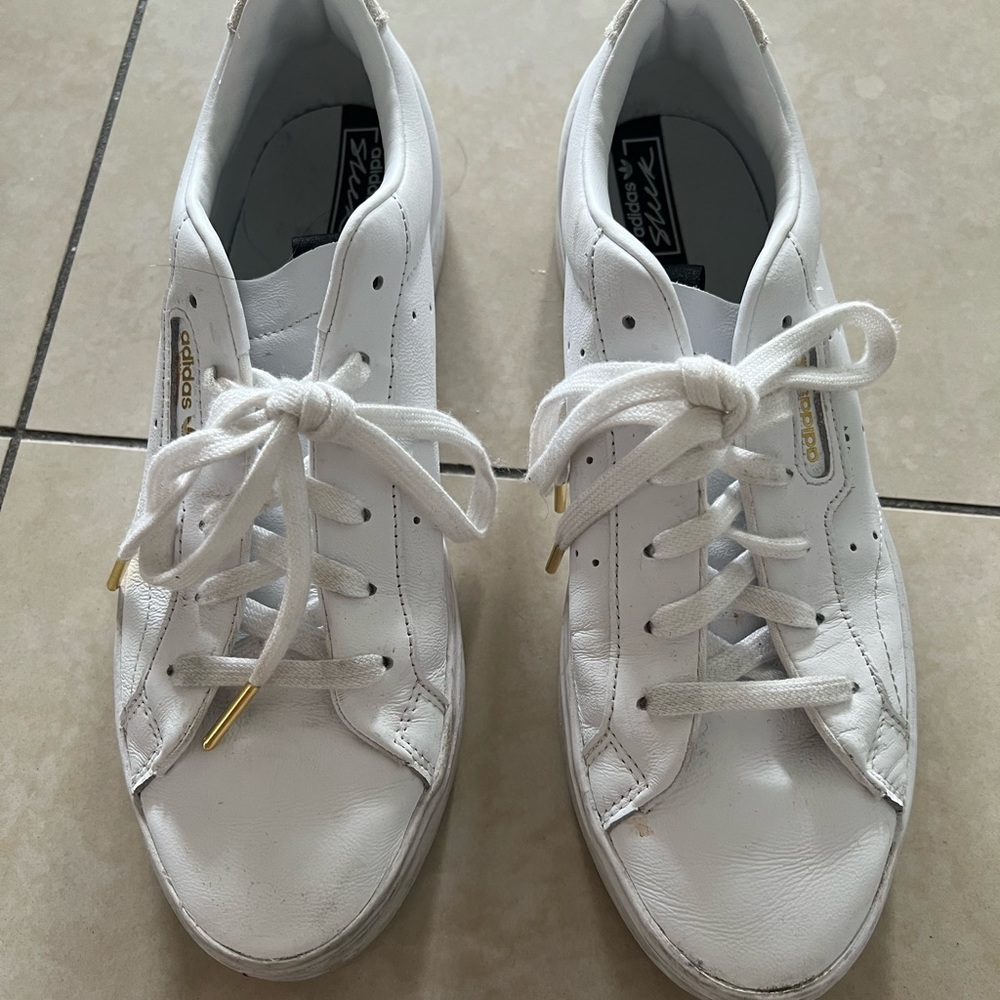 Wmns Adidas sneakers ‘Crystal White', US size 9